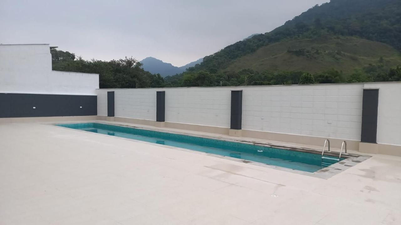 Jathy - Centro, Varanda Gourmet, Ar Condicionado, Piscina E Wi-Fi Ubatuba Eksteriør billede